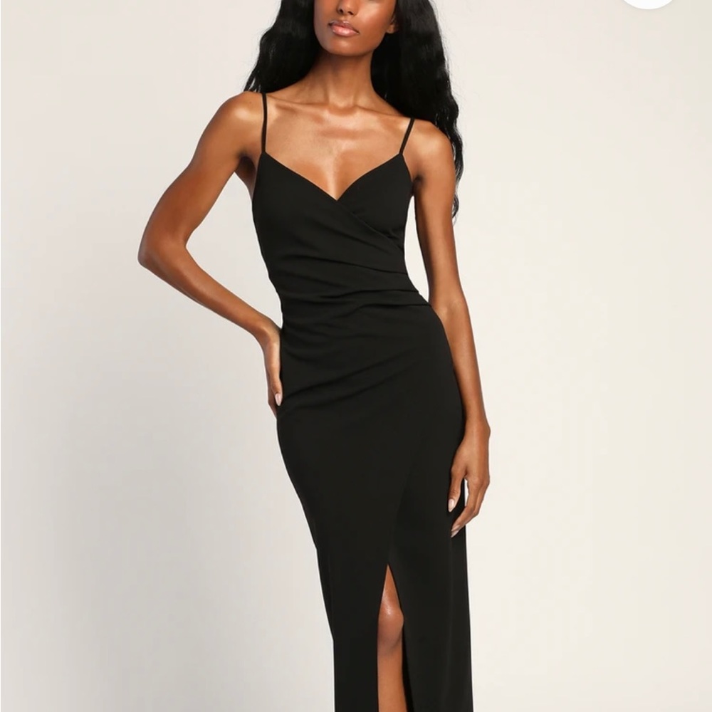 NWOT Lulus Sweetest Admirer Ruched Surpliced Maxi Dress